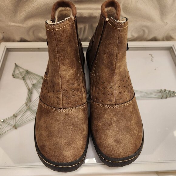 JBU WaterProof "Polaris" Booties in Tobacco. NIB. Size 9 - Picture 4 of 10